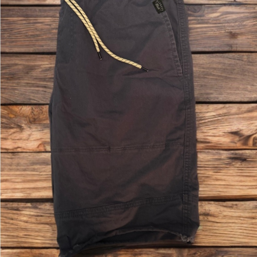 Men's Cargo Shorts Navy - Picture 2 of 3